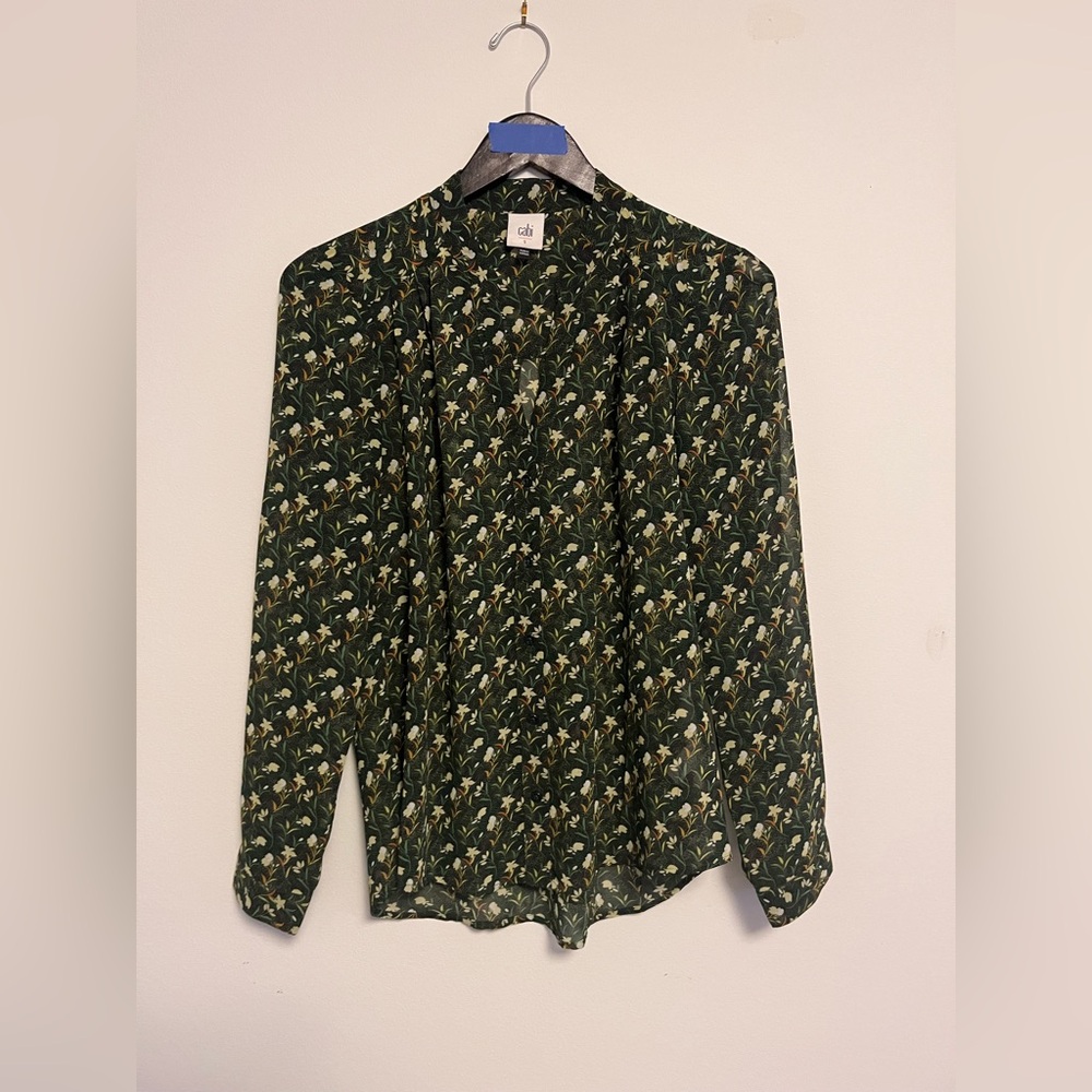 CAbi 4337 Green Floral Long Sleeve Button Down Blouse